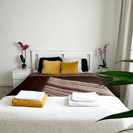 Cozy Modren Apartment On Malvarrosa Beach Valencia Luaran gambar