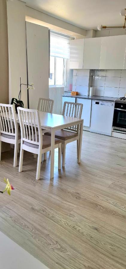 Cozy Modren Apartment On Malvarrosa Beach Valencia Luaran gambar