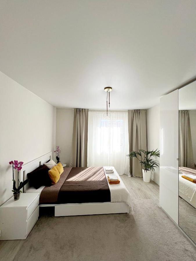 Cozy Modren Apartment On Malvarrosa Beach Valencia Luaran gambar